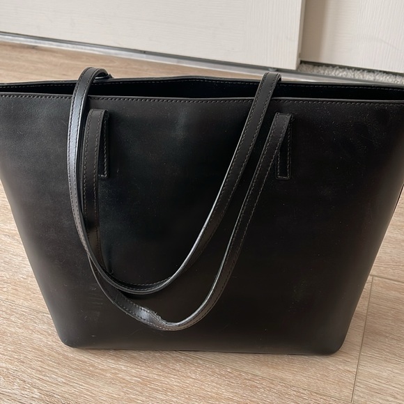 Kate Spade purse - Picture 5 of 9